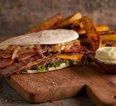 lomito-panceta-y-rucula